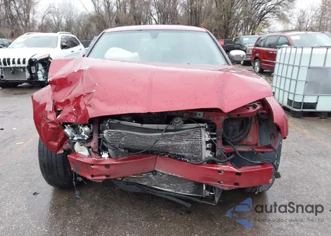 2006 Chrysler 300C z USA, uszkodzony, nr VIN 2C3KA63H06H489955